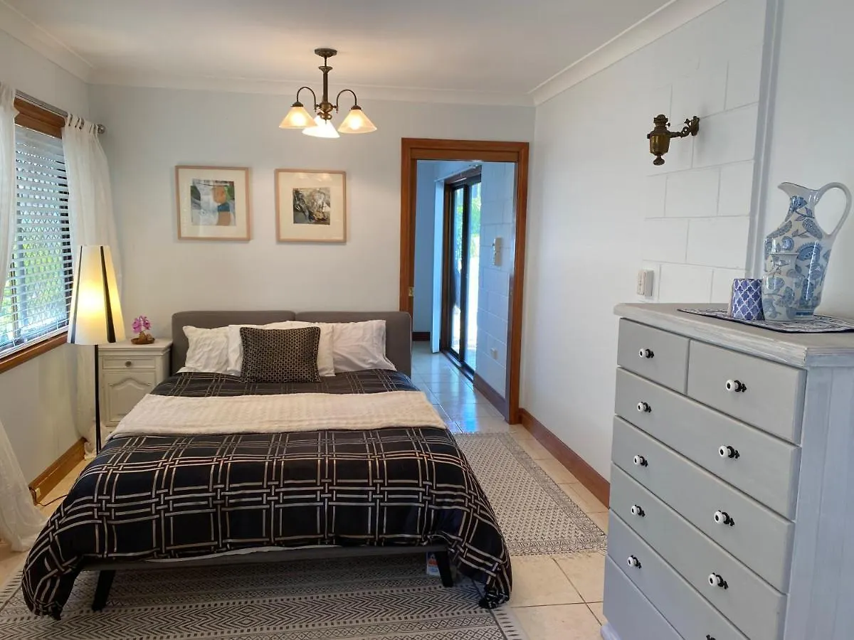 Colburn House Apartment Victoria Point 0*,  Australia