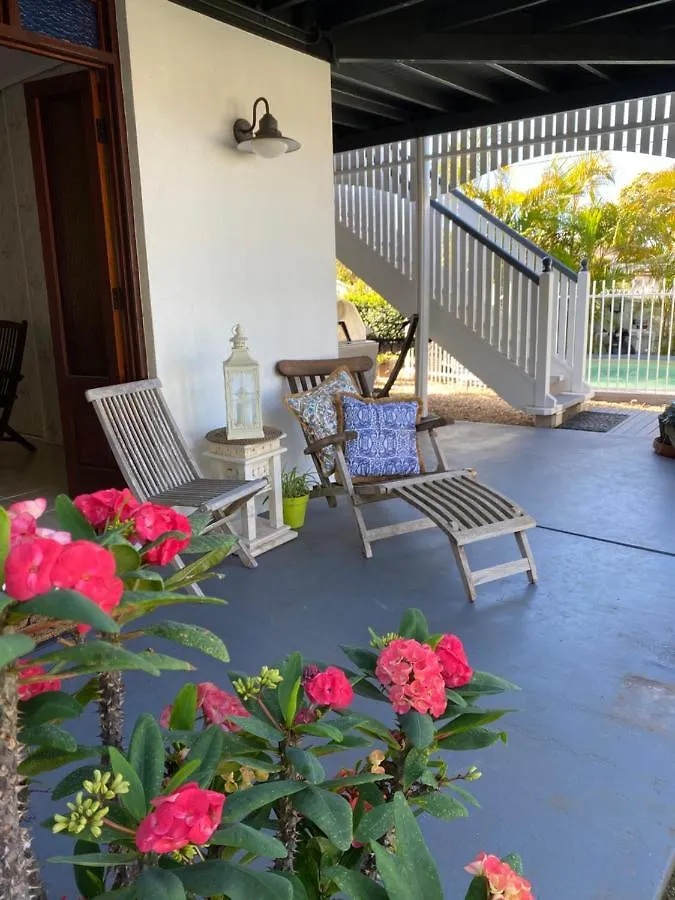 Colburn House Apartment Victoria Point Homestay